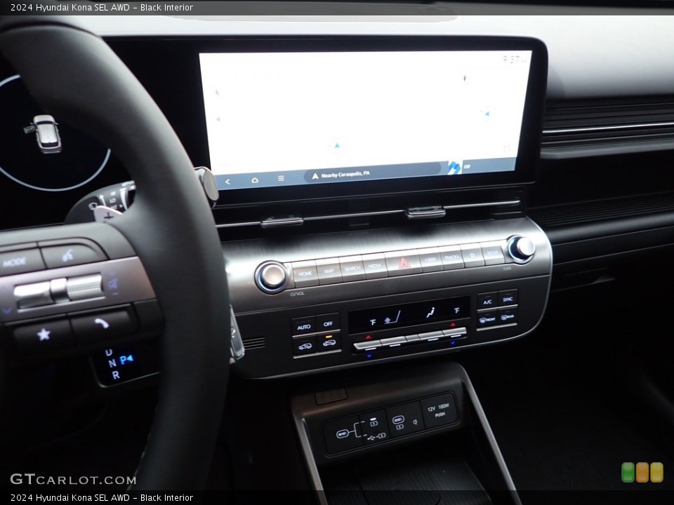 Black Interior Controls for the 2024 Hyundai Kona SEL AWD #146733629