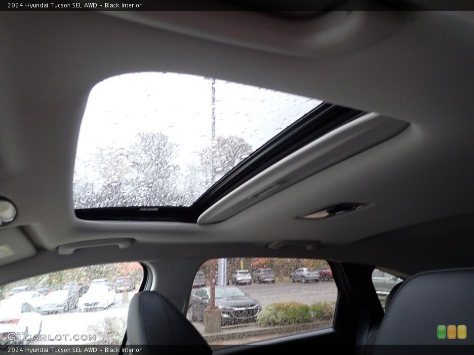 Black Interior Sunroof for the 2024 Hyundai Tucson SEL AWD #146733821