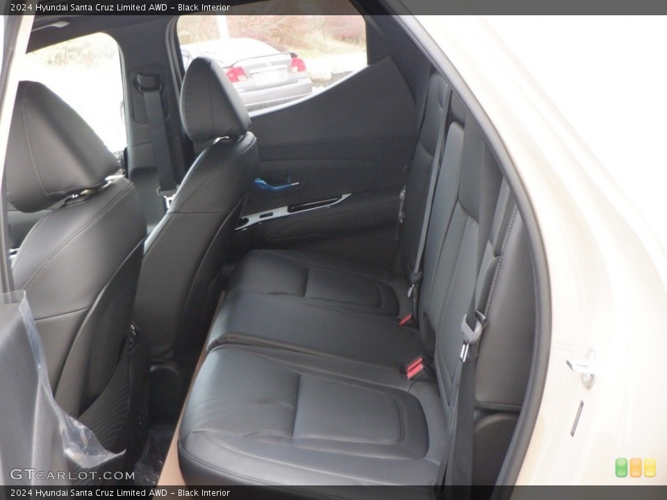 Black Interior Rear Seat for the 2024 Hyundai Santa Cruz Limited AWD #146737645