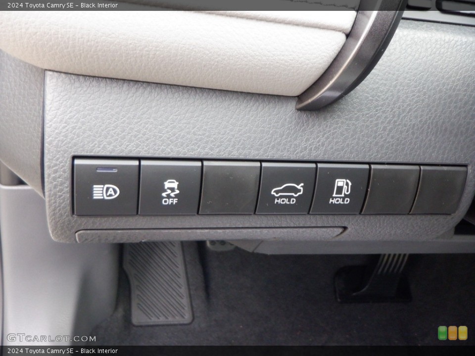 Black Interior Controls for the 2024 Toyota Camry SE #146740102