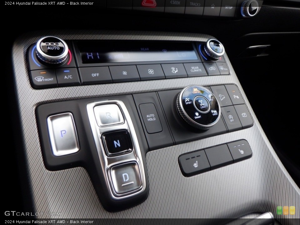Black Interior Controls for the 2024 Hyundai Palisade XRT AWD #146740225