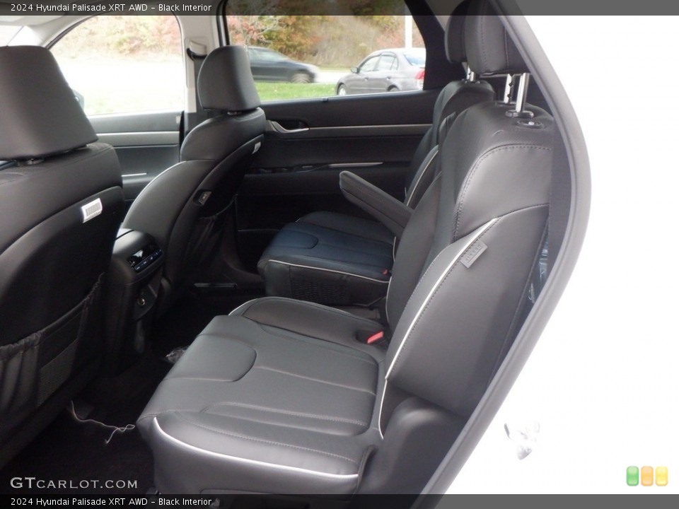 Black Interior Rear Seat for the 2024 Hyundai Palisade XRT AWD #146740450