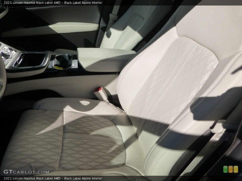 Black Label Alpine 2021 Lincoln Nautilus Interiors