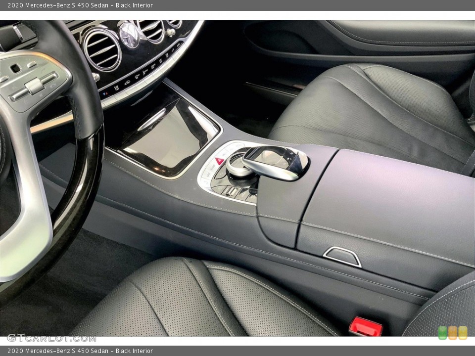 Black Interior Controls for the 2020 Mercedes-Benz S 450 Sedan #146752320