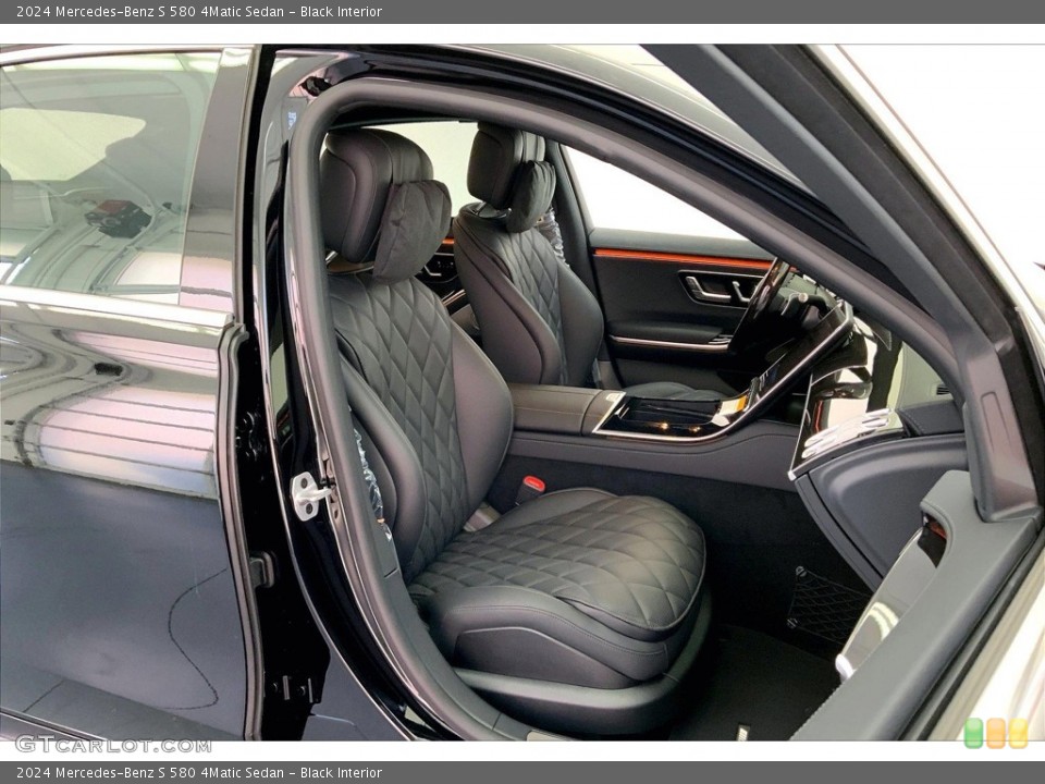 Black Interior Photo for the 2024 Mercedes-Benz S 580 4Matic Sedan #146752839