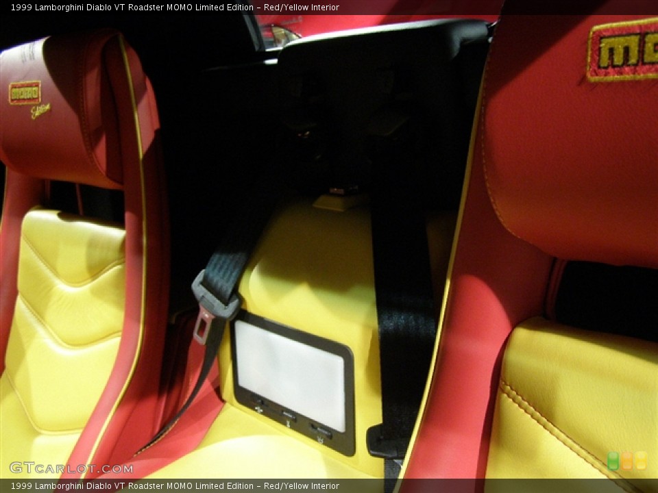 Red/Yellow Interior Photo for the 1999 Lamborghini Diablo VT Roadster MOMO Limited Edition #146775