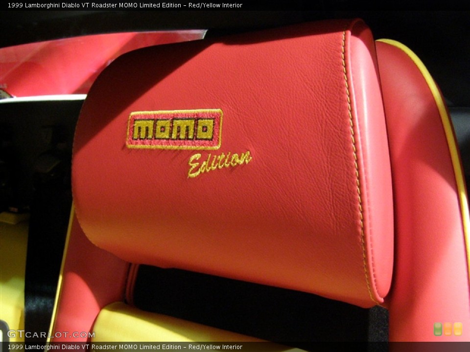 Red/Yellow Interior Photo for the 1999 Lamborghini Diablo VT Roadster MOMO Limited Edition #146782