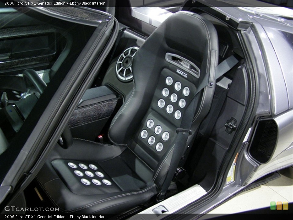 Ebony Black Interior Photo for the 2006 Ford GT X1 Genaddi Edition #147433