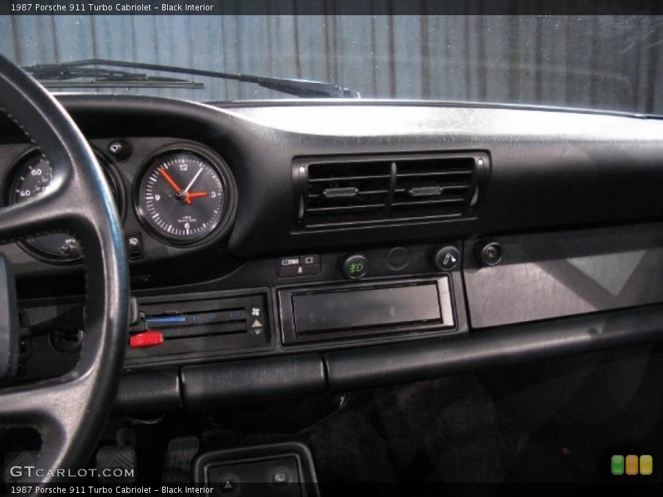 Black Interior Controls for the 1987 Porsche 911 Turbo Cabriolet #14799681