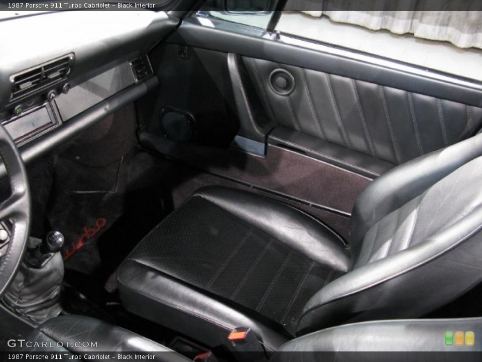 Black Interior Photo for the 1987 Porsche 911 Turbo Cabriolet #14799696