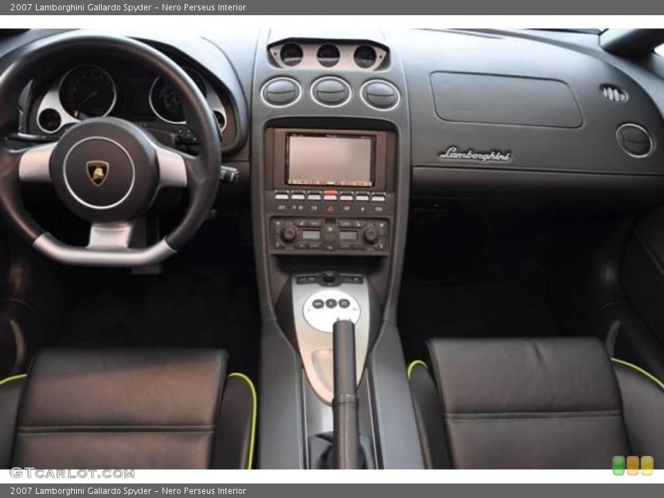Nero Perseus Interior Dashboard for the 2007 Lamborghini Gallardo Spyder #15071470