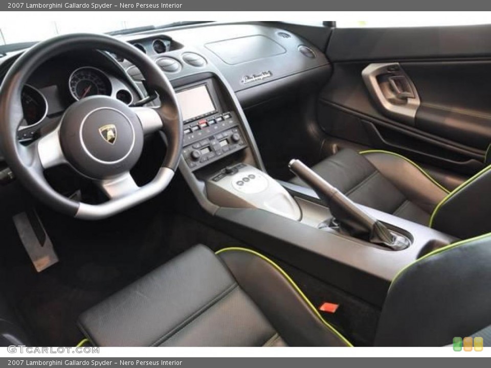 Nero Perseus Interior Dashboard for the 2007 Lamborghini Gallardo Spyder #15071490