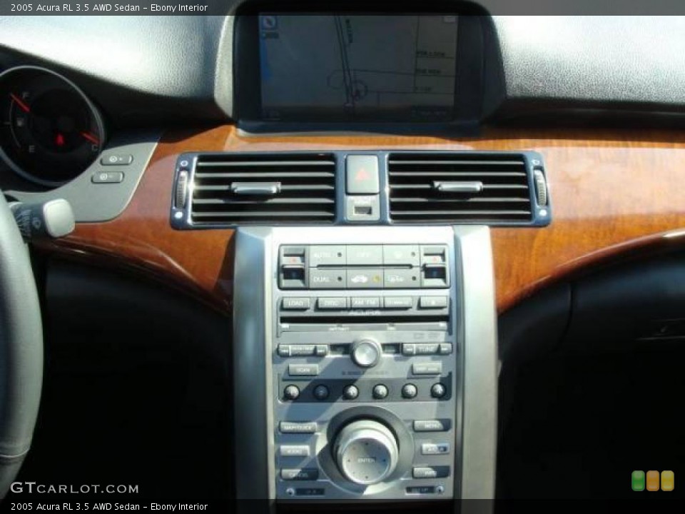 Ebony Interior Controls for the 2005 Acura RL 3.5 AWD Sedan #15073218