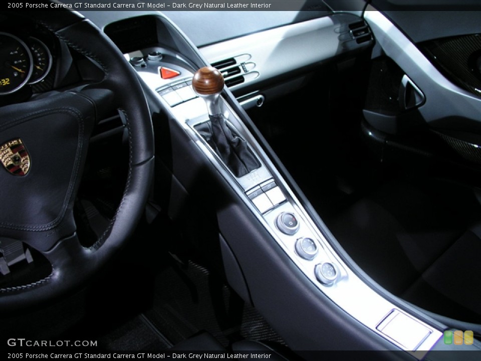 Dark Grey Natural Leather Interior Controls for the 2005 Porsche Carrera GT  #151379