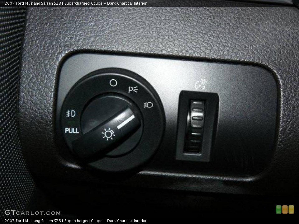 Dark Charcoal Interior Controls for the 2007 Ford Mustang Saleen S281 Supercharged Coupe #1579557