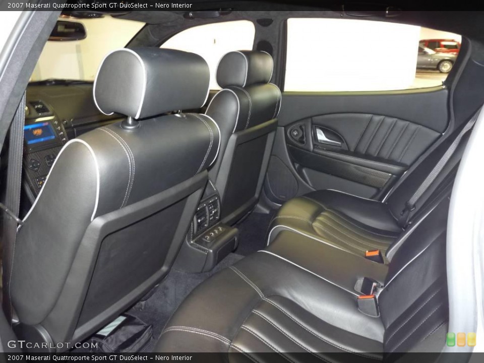 Nero Interior Photo for the 2007 Maserati Quattroporte Sport GT DuoSelect #16352198