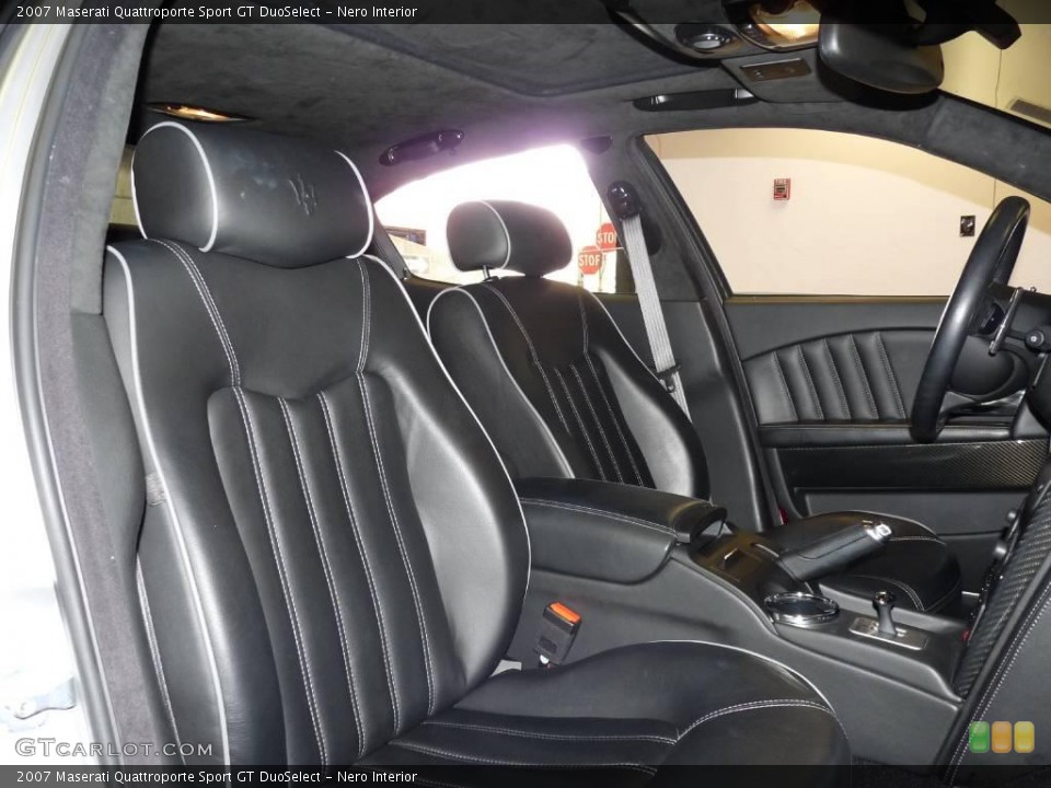 Nero Interior Photo for the 2007 Maserati Quattroporte Sport GT DuoSelect #16352230