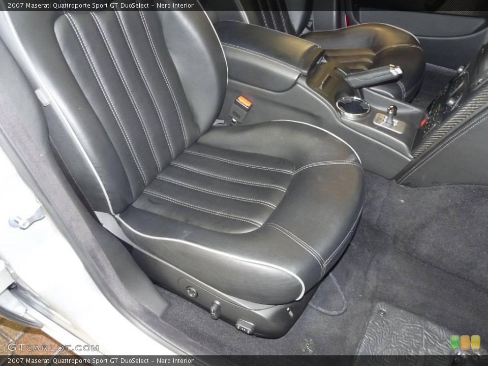 Nero Interior Photo for the 2007 Maserati Quattroporte Sport GT DuoSelect #16352235
