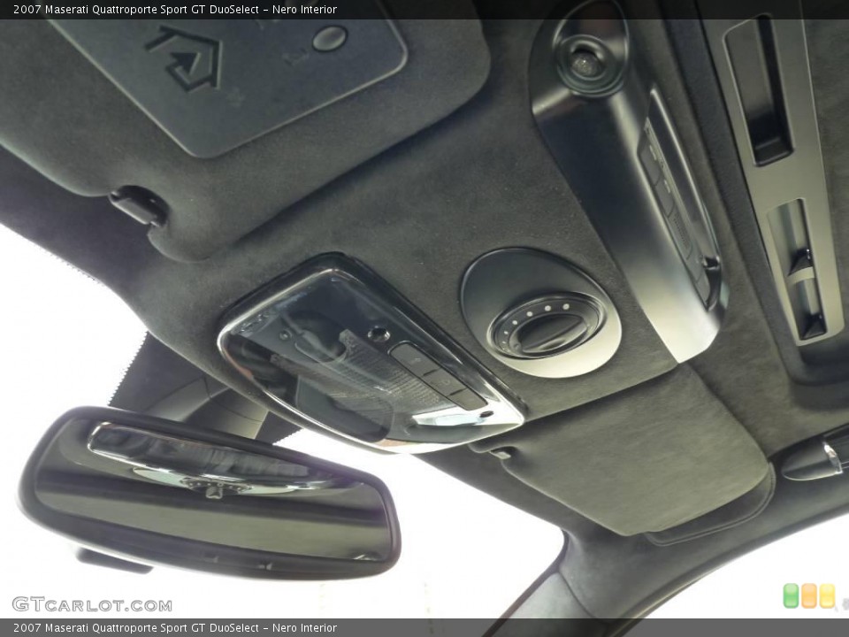 Nero Interior Controls for the 2007 Maserati Quattroporte Sport GT DuoSelect #16352247