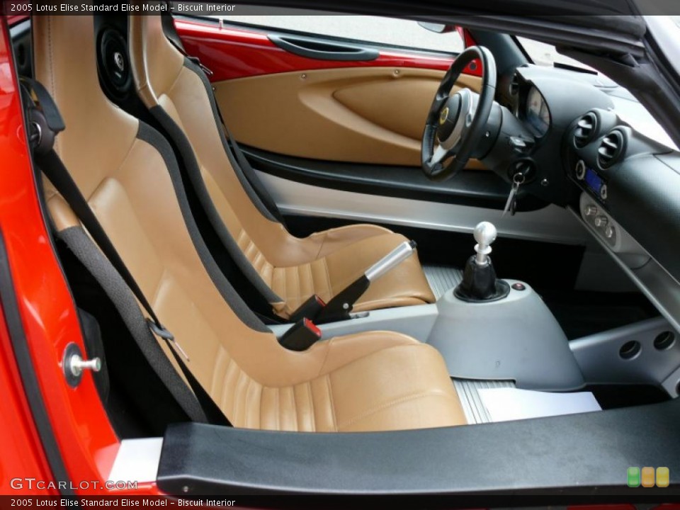 Biscuit Interior Photo for the 2005 Lotus Elise  #16353579