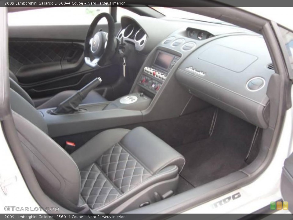 Nero Perseus Interior Dashboard for the 2009 Lamborghini Gallardo LP560-4 Coupe #17134999
