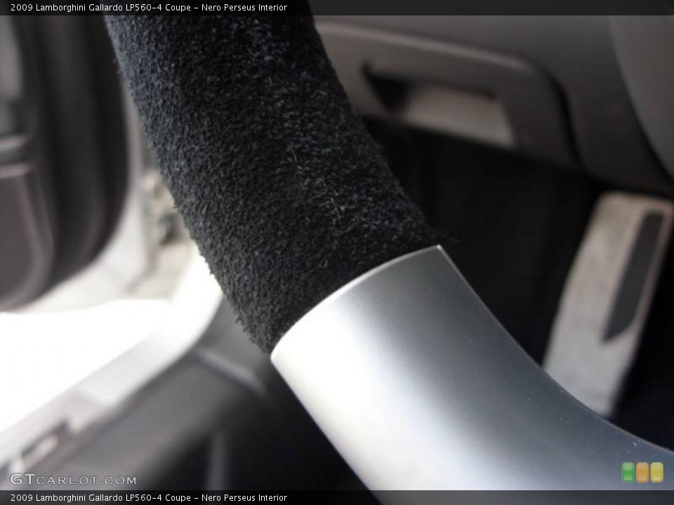 Nero Perseus Interior Photo for the 2009 Lamborghini Gallardo LP560-4 Coupe #17135143