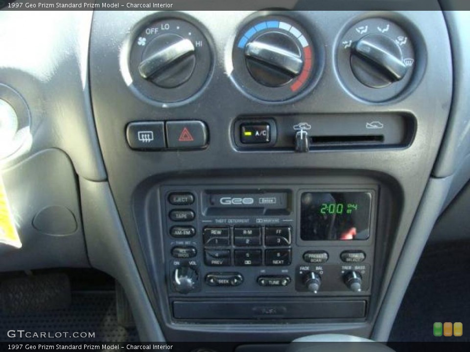 Charcoal Interior Controls for the 1997 Geo Prizm  #17224640
