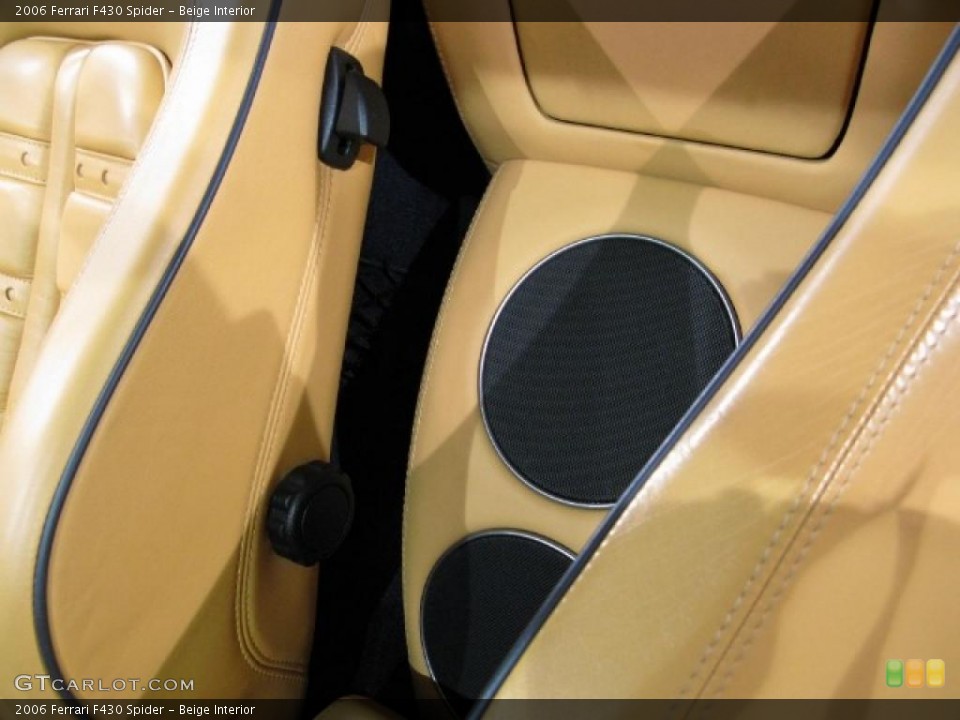 Beige Interior Audio System for the 2006 Ferrari F430 Spider #17654303