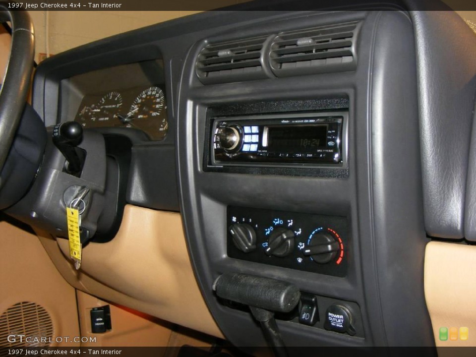 Tan Interior Controls for the 1997 Jeep Cherokee 4x4 #17711204