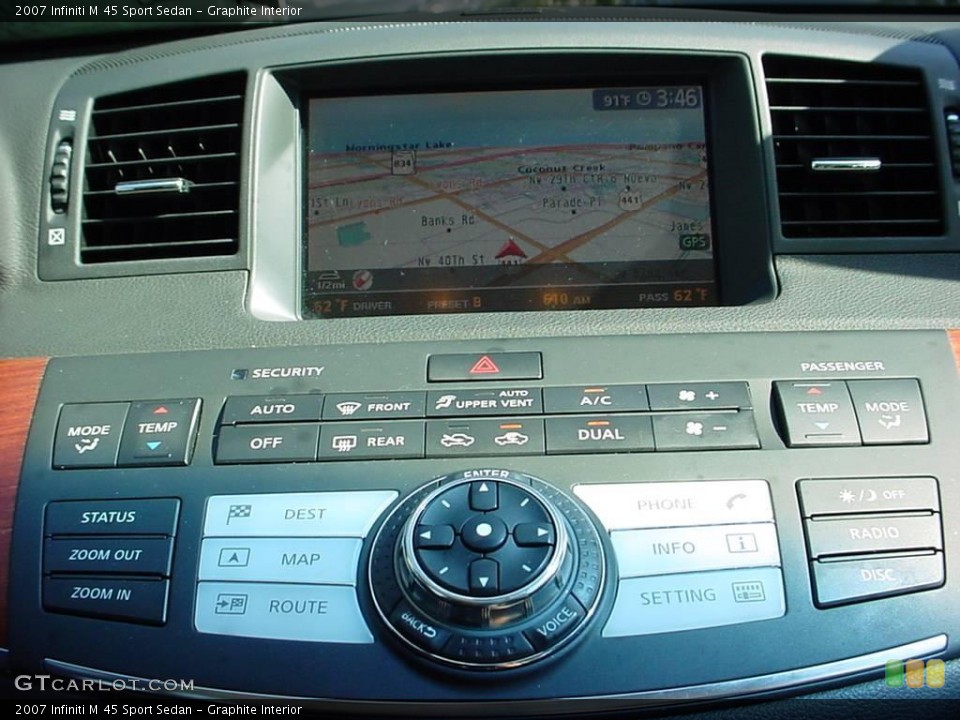 Graphite Interior Navigation for the 2007 Infiniti M 45 Sport Sedan #18192551