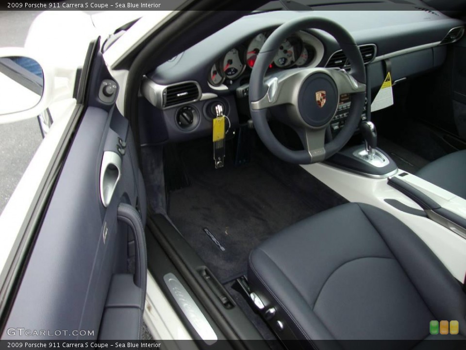 Sea Blue Interior Photo for the 2009 Porsche 911 Carrera S Coupe #18206505