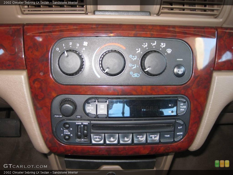 Sandstone Interior Controls for the 2002 Chrysler Sebring LX Sedan #18866528