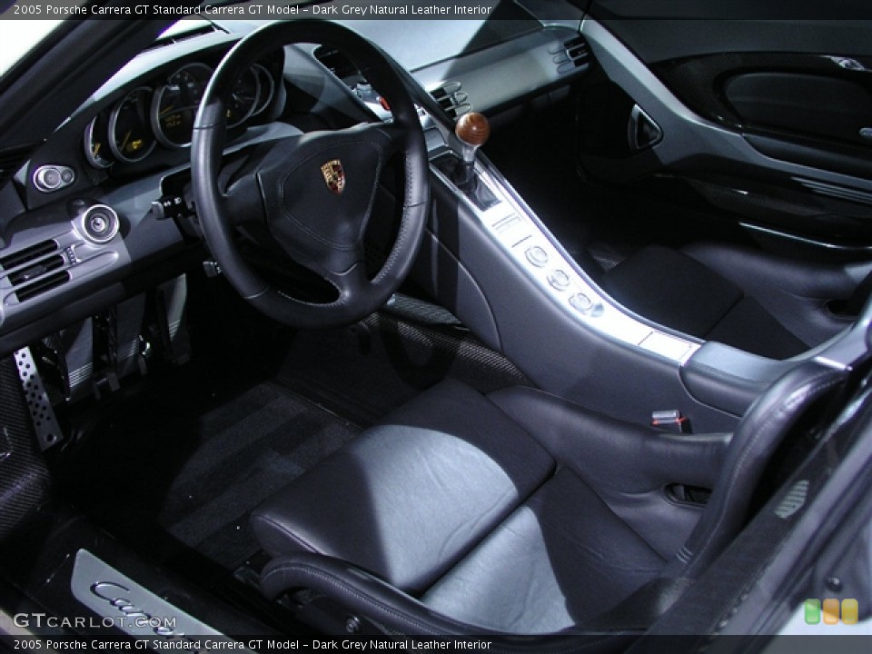 Dark Grey Natural Leather Interior Photo for the 2005 Porsche Carrera GT  #191221