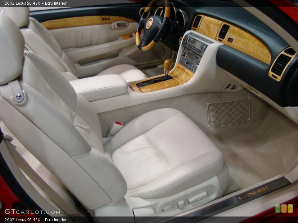Ecru Interior Photo for the 2002 Lexus SC 430 #19511654