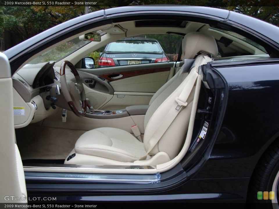 Stone Interior Photo for the 2009 Mercedes-Benz SL 550 Roadster #20340313