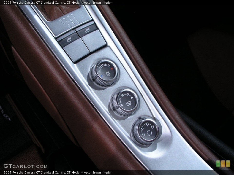 Ascot Brown Interior Controls for the 2005 Porsche Carrera GT  #204292