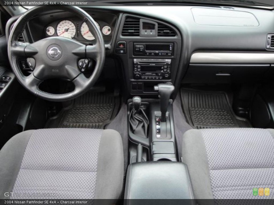 Charcoal Interior Dashboard for the 2004 Nissan Pathfinder SE 4x4 #20631594