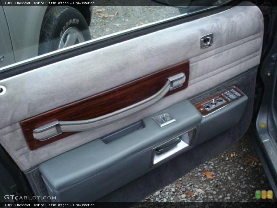 Gray Interior Door Panel for the 1988 Chevrolet Caprice Classic Wagon #20698673