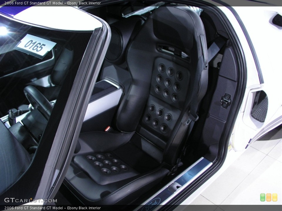 Ebony Black Interior Photo for the 2006 Ford GT  #207505