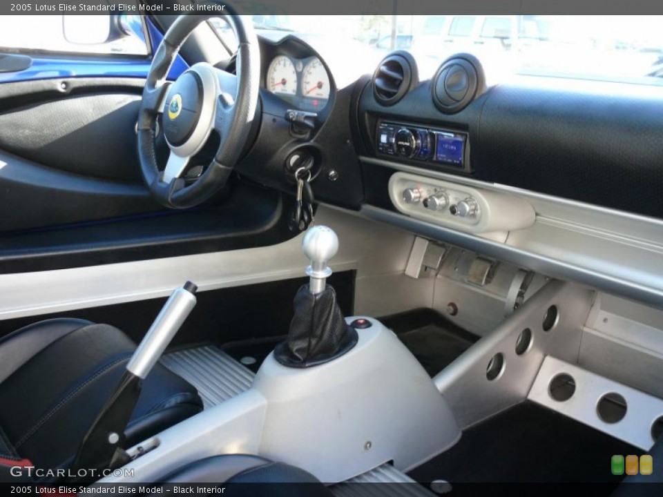 Black Interior Photo for the 2005 Lotus Elise  #20818953