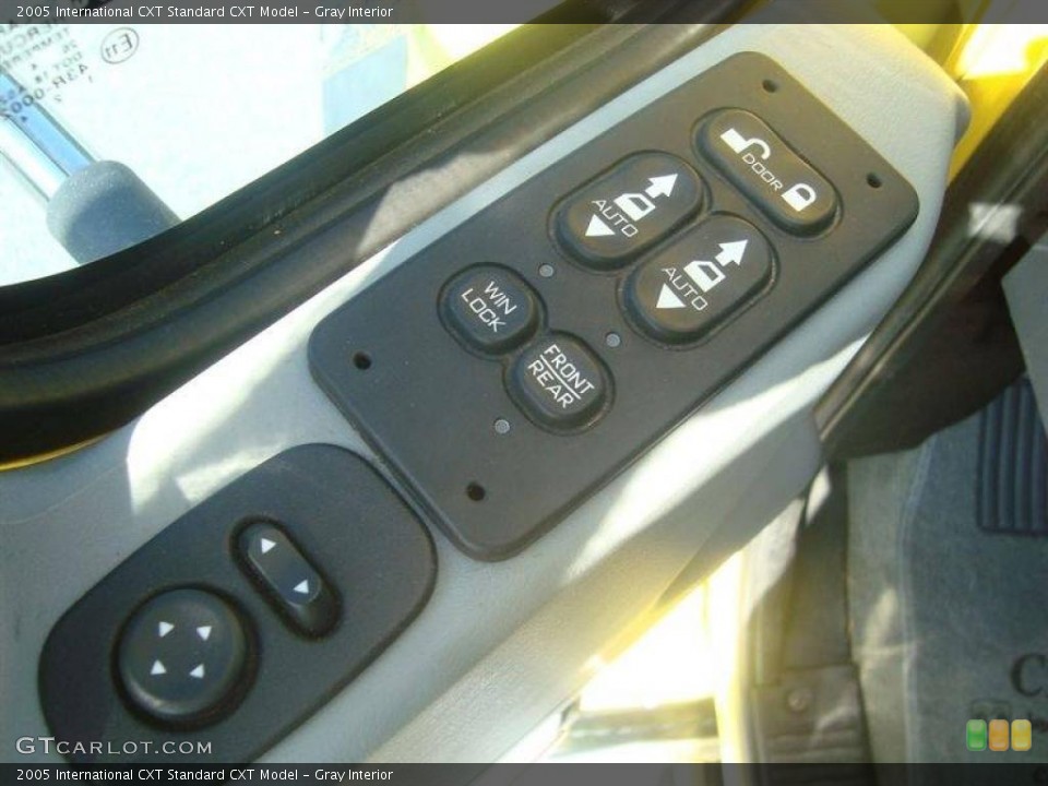 Gray Interior Controls for the 2005 International CXT  #20900128