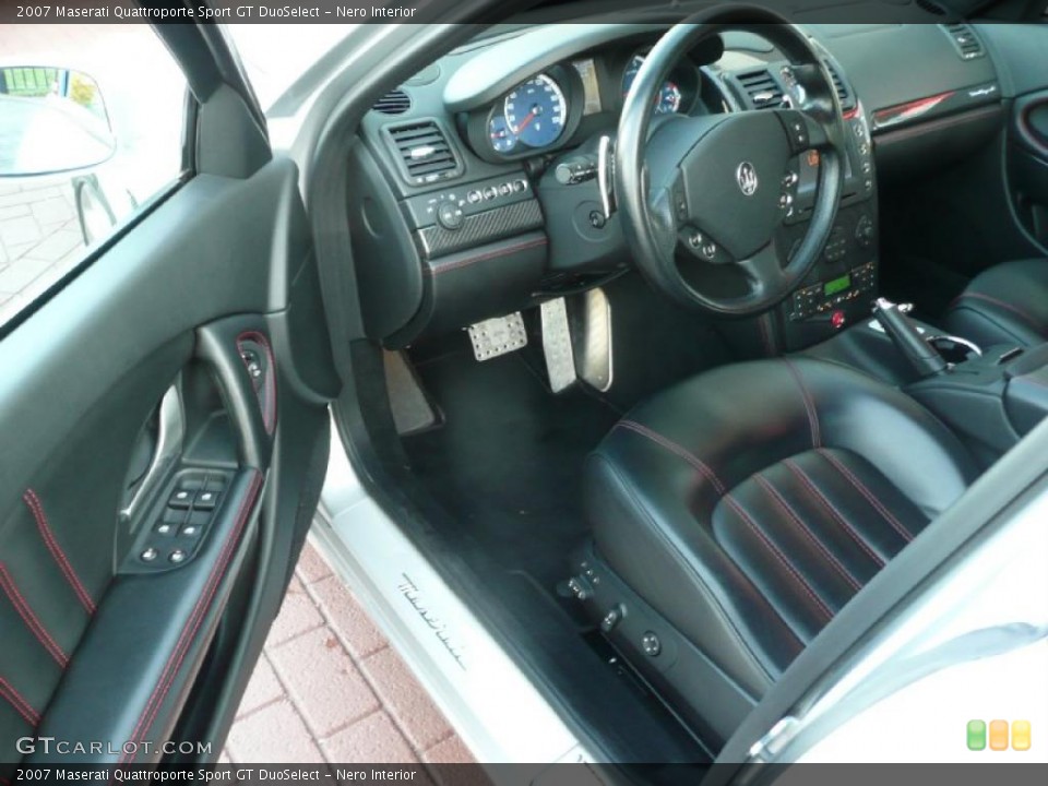 Nero Interior Dashboard for the 2007 Maserati Quattroporte Sport GT DuoSelect #20930491