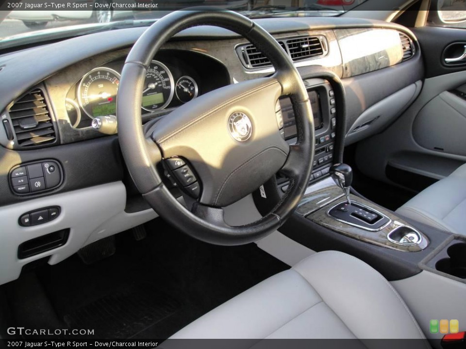 Dove/Charcoal Interior Dashboard for the 2007 Jaguar S-Type R Sport #21098437