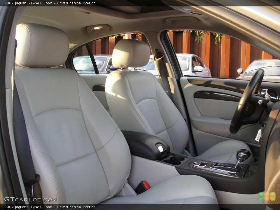 Dove/Charcoal Interior Photo for the 2007 Jaguar S-Type R Sport #21098521