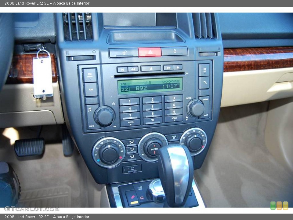Alpaca Beige Interior Controls for the 2008 Land Rover LR2 SE #21265994