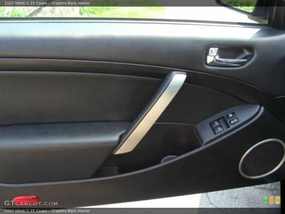 Graphite Black Interior Door Panel for the 2007 Infiniti G 35 Coupe #21429062