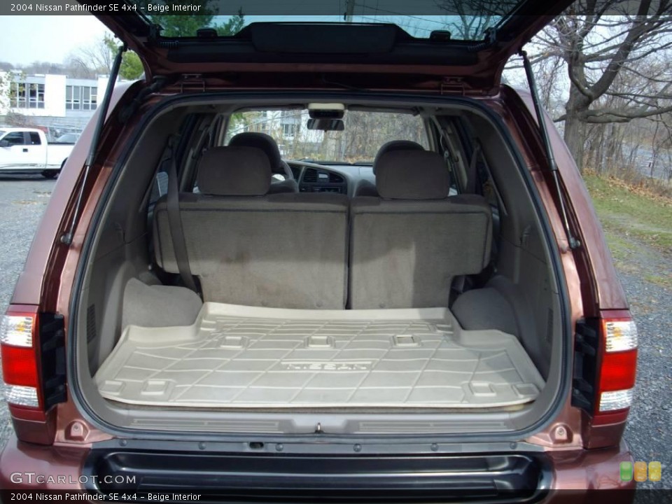 Beige Interior Trunk for the 2004 Nissan Pathfinder SE 4x4 #21475345