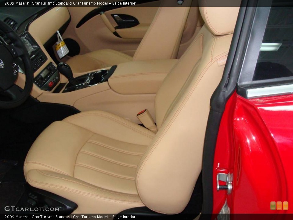 Beige Interior Photo for the 2009 Maserati GranTurismo  #21596461
