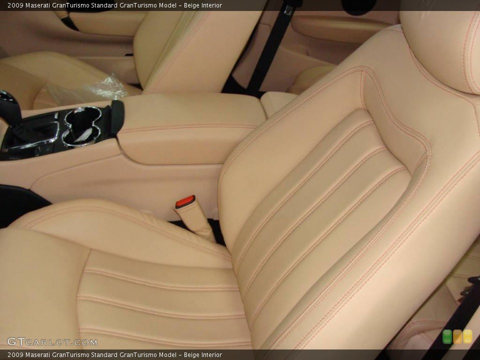 Beige Interior Photo for the 2009 Maserati GranTurismo  #21596506