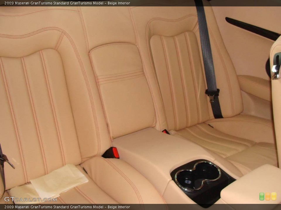 Beige Interior Photo for the 2009 Maserati GranTurismo  #21596595